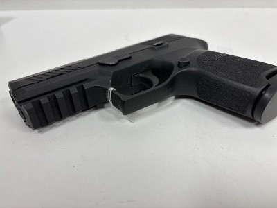 SIG SAUER P320 40 Smith & Wesson - Image 6 of 8
