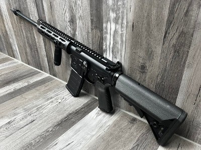 SMITH & WESSON M&P 15 RIFLE 5.56X45MM NATO - Image 3 of 6