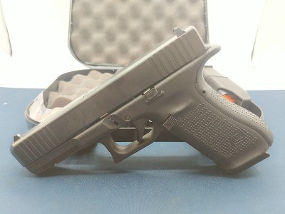 GLOCK G22 GEN 5 .40 S&W - Image 3 of 4