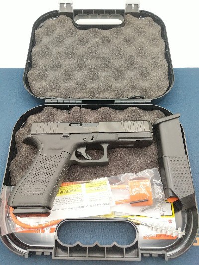 GLOCK G22 GEN 5 .40 S&W - Image 1 of 4