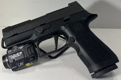 SIG SAUER P320 9MM LUGER (9x19 PARA) - Image 1 of 4