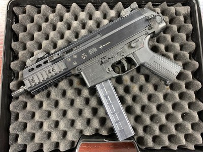 B&T APC9 PRO 9MM LUGER (9x19 PARA) - Image 1 of 9