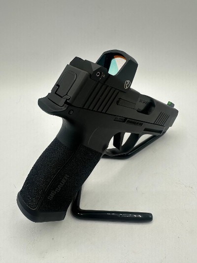 SIG SAUER P365 XL 9MM LUGER (9x19 PARA) - Image 4 of 10