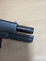 GLOCK 22 40 Smith & Wesson - Image 10 of 11