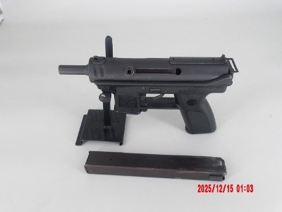 INTRATEC AB-10 9MM LUGER (9x19 PARA) - Image 1 of 7