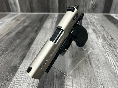SIG SAUER MOSQUITO 22 .22 LR - Image 3 of 3