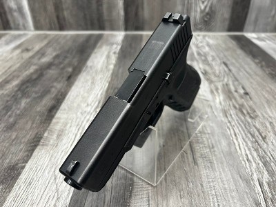 GLOCK 23 GEN 3 40 Smith & Wesson - Image 3 of 3