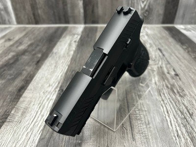 SIG SAUER P320 COMPACT 9MM LUGER (9x19 PARA) - Image 3 of 3