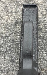 KELTEC PF-9 9MM LUGER (9x19 PARA) - Image 5 of 9
