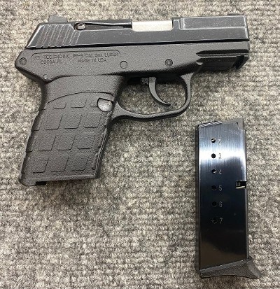 KELTEC PF-9 9MM LUGER (9x19 PARA) - Image 2 of 9