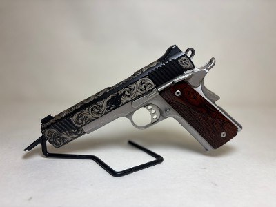 KIMBER Custom II .45 ACP - Image 1 of 11