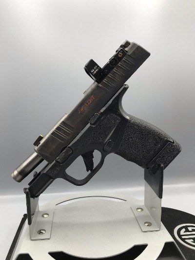 SPRINGFIELD ARMORY Hellcat 9MM LUGER (9x19 PARA) - Image 5 of 14