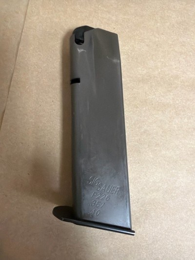 SIG SAUER P226R .357 SIG - Image 12 of 12