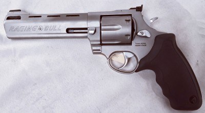 TAURUS Raging Bull .44 MAGNUM - Image 2 of 6