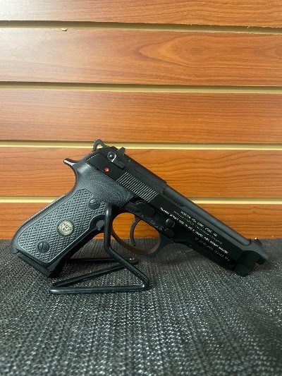 BERETTA 92FS *CA COMPLIANT* 9MM LUGER (9X19 PARA) - Image 2 of 12
