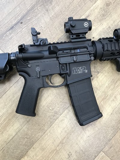 SMITH & WESSON M&P-15 w/ CT Red/Green Dot + Light5.56X45MM NATO - Image 3 of 7