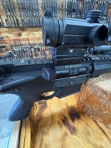 ROCK RIVER ARMS LAR-15M .300 AAC BLACKOUT - Image 3 of 6