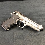 BERETTA 92FS 9MM LUGER (9x19 PARA) - 1 of 8