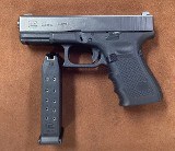 GLOCK 23 .40 CALIBER - Image 1 of 7