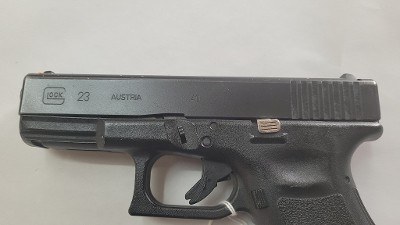 GLOCK 23 .40 S&W - Image 2 of 2