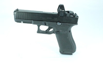 GLOCK 17 GEN 5 MOS 9MM LUGER (9x19 PARA) - Image 17 of 19