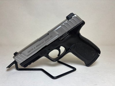 SMITH & WESSON SD40/SD40VE .40 S&W - Image 3 of 5