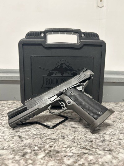 ROCK ISLAND ARMORY M1911 A2 .40 S&W - Image 2 of 7