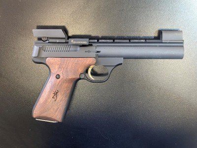 BROWNING BUCKMARK 22 - PISTOL .22 LR - Image 1 of 6