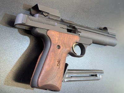 BROWNING BUCKMARK 22 - PISTOL .22 LR - Image 5 of 6