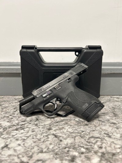 SMITH & WESSON M&P 40 SHIELD M2.0 .40 S&W - Image 3 of 7