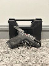 SMITH & WESSON M&P 40 SHIELD M2.0 .40 S&W - Image 4 of 7