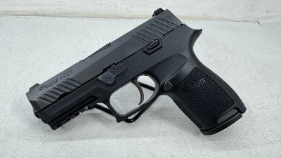 SIG SAUER P320 Compact 9MM LUGER (9x19 PARA) - Image 2 of 19