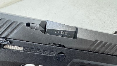 SIG SAUER P320 Compact 9MM LUGER (9x19 PARA) - Image 15 of 19