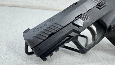 SIG SAUER P320 Compact 9MM LUGER (9x19 PARA) - Image 4 of 19