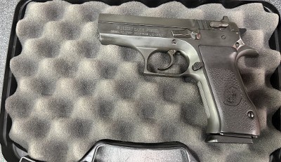 MAGNUM RESEARCH DESERT EAGLE.40 S&W - Image 1 of 9