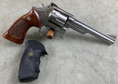 SMITH & WESSON 66 .357 MAG - Image 3 of 6
