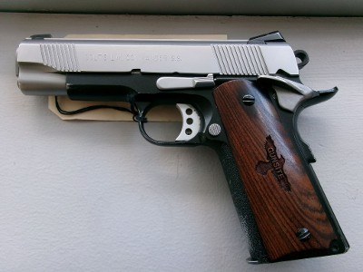 COLT LIGHTWEIGHT COMMANDER .45 ACP - Image 5 of 8