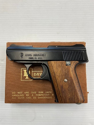 DAVIS INDUSTRIES p-32 .32 ACP - Image 7 of 7