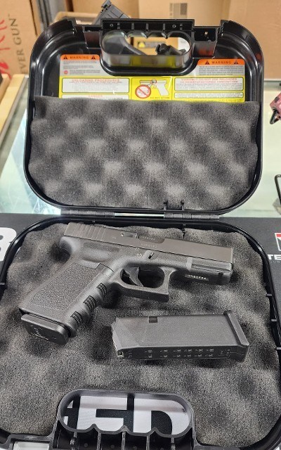 GLOCK G19 GEN 3 9MM LUGER (9X19 PARA) - Image 1 of 3