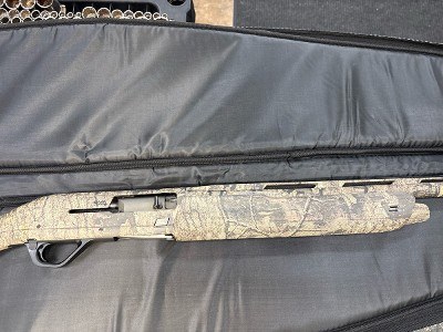 WINCHESTER SX4 WATERFOWL 12 GA - Image 3 of 9