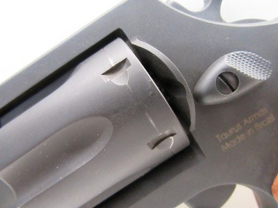 TAURUS 82S .38 SPL - Image 22 of 22