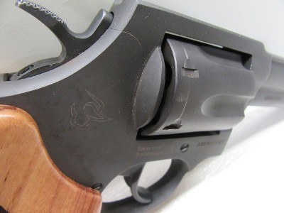 TAURUS 82S .38 SPL - Image 10 of 22