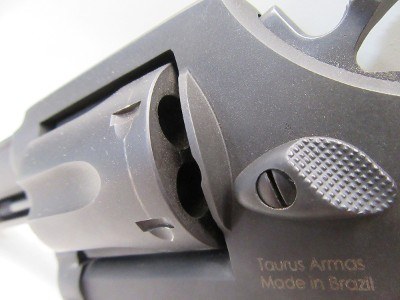 TAURUS 82S .38 SPL - Image 5 of 22