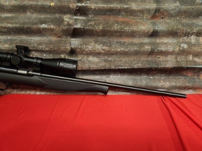 MOSSBERG 817 .17 HMR - Image 4 of 8