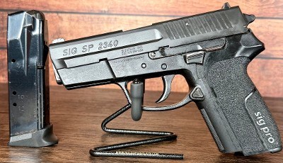 SIG SAUER Sig Pro SP 2340 40 S&W 3.9" Nitron .40 S&W - Image 9 of 9