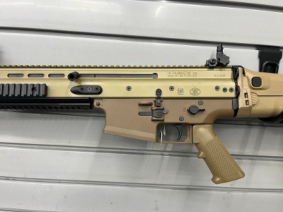 FN SCAR 17S FDE 7.62X51MM NATO - Image 7 of 9