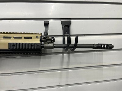 FN SCAR 17S FDE 7.62X51MM NATO - Image 4 of 9