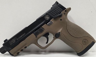 SMITH & WESSON M&P 22 COMPACT .22 LR - Image 2 of 5