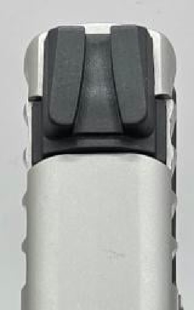 SMITH & WESSON SD9 VE 9MM LUGER (9x19 PARA) - Image 3 of 12