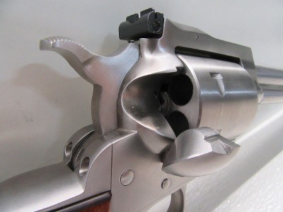 RUGER BLACKHAWK .44 MAGNUM - Image 22 of 25